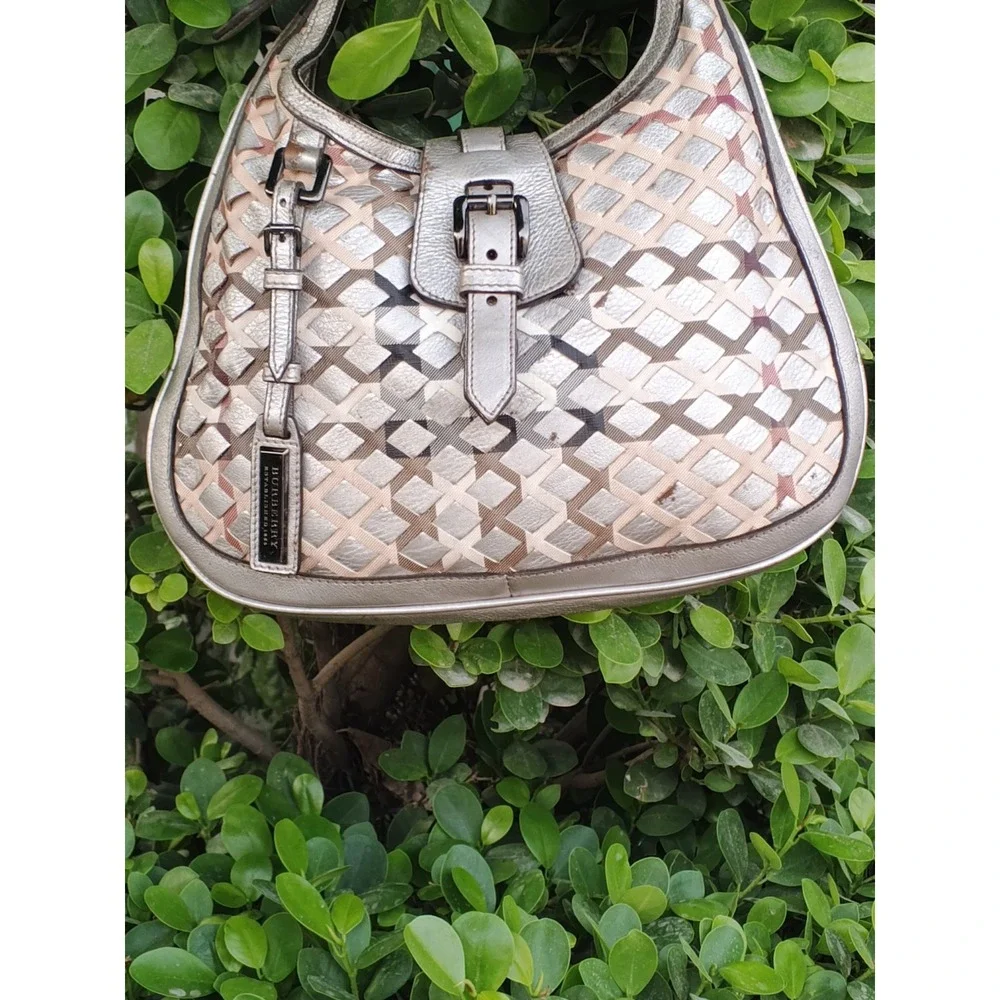 Burberry Metallic Silver Woven Lattice Leather Hobo Bag Nova Check ITEFFEP114SCA